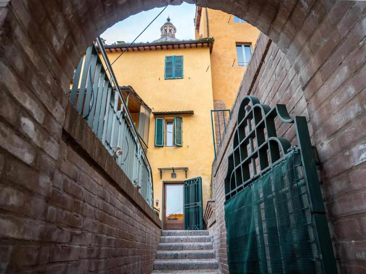 Advocata Nostra Incontro Di Storia E Centralita Siena Kültér fotó